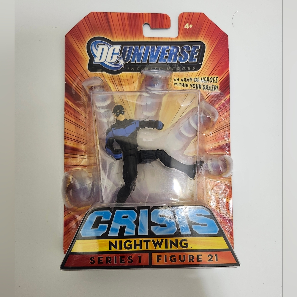 2008 Nightwing DC Universe INFINITE CRISIS NIGHTWING #21 2008 3.75 inch